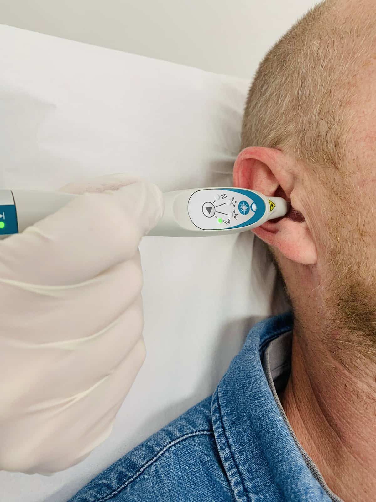 Traitement laser anti-addiction auriculaire — DAR HIJAMA Brussel